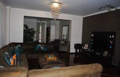 Imagem: O apartamento possui 4 Dormitórios, 5 Banheiros, 3 Vagas na