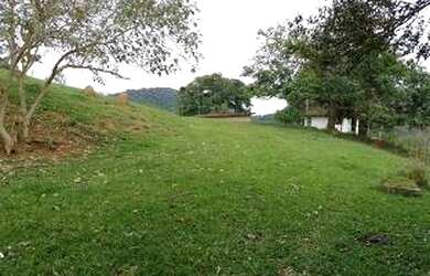 Imagem: O terrenoe possui 600-0m² de Área está localizado em Parque