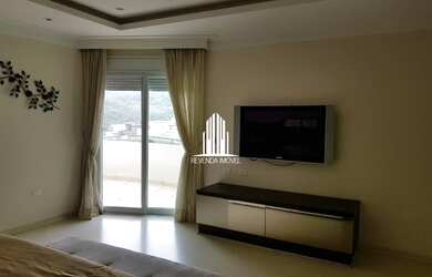 Imagem 10: Casa no Tamboré 10 com 4 suítes e 4 vagas de garagem