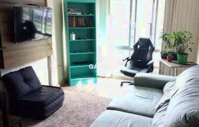 Imagem: O apartamento possui 1 Dormitório, 1 Banheiro, 1 Vaga na garagem