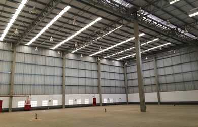 Imagem: O depósito possui 4 Vagas na garagem, 4.100m² de Área e