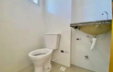 Imagem: O apartamento na cobertura possui 2 Dormitórios, 1 Banheiro