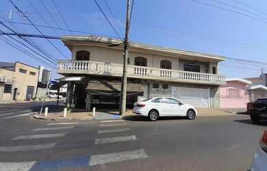 Imagem: O apartamento na cobertura possui 3 Dormitórios, 1 Banheiro