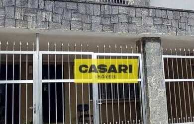 Imagem: A casa possui 3 Dormitórios, 3 Banheiros, 2 Vagas na garagem
