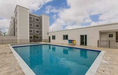 Imagem: O apartamento possui 2 Dormitórios, 1 Banheiro, 1 Vaga na garagem