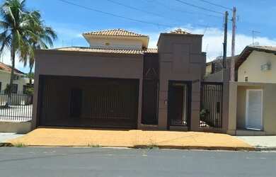 Imagem: Aluga Casa no Centro de Mirassol SP 3 quadra da Praça