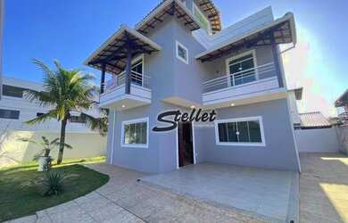 Imagem: A casa possui 4 Dormitórios, 5 Banheiros, 5 Vagas na garagem