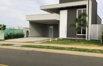 Imagem: A casa em condomínio possui 3 Dormitórios, 4 Banheiros, 4