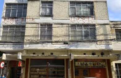 Imagem: O apartamento possui 3 Dormitórios, 1 Banheiro, 75m² de Área