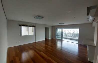 Imagem: O apartamento possui 3 Dormitórios, 3 Banheiros, 2 Vagas na