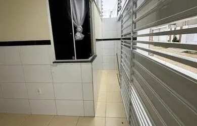 Imagem 1: Casa a venda no CAUB. Varanda, 2 Banheirose3 Dormitórios