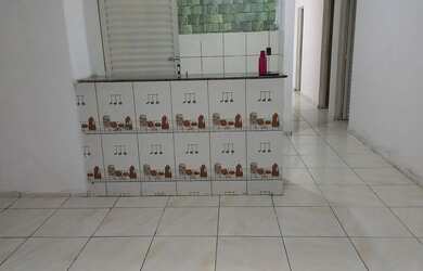 Imagem: A casa possui 4 Dormitórios, 3 Banheiros, 5 Vagas na garagem