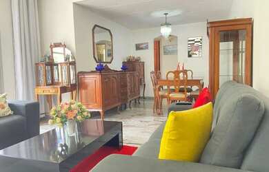 Imagem: O apartamento possui 3 Dormitórios, 3 Banheiros, 2 Vagas na