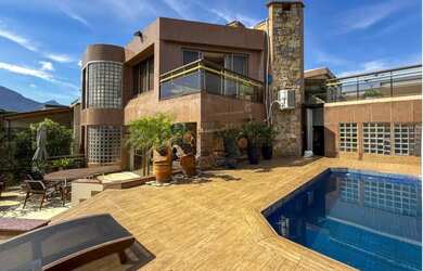 Imagem: O apartamento na cobertura possui 5 Dormitórios, 5 Banheiros