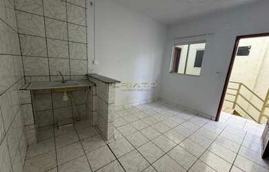 Imagem: A kitnet possui 1 Banheiro, 25m² de Área e está localizado