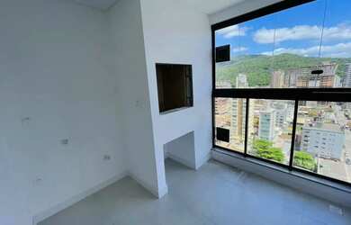 Imagem 10: Apartamento novo, andar alto, 3 dormitórios Próximo à Meia Praia Itapema