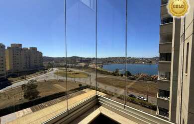 Imagem: O apartamento possui 2 Dormitórios, 2 Banheiros, 79m² de Área