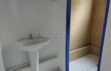 Imagem 6: Loja para locação na região Santa Efigênia com 220m², mais mezanino e porta automática