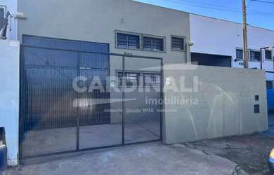 Imagem: O depósito possui 214m² de Área e está localizado em Jardim