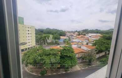 Imagem: O apartamento possui 3 Dormitórios, 1 Banheiro, 1 Vaga na garagem