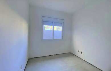 Imagem 7: Casa em Hípica. Área de serviço, Lareira, 2 Vagas na garageme3 Dormitórios