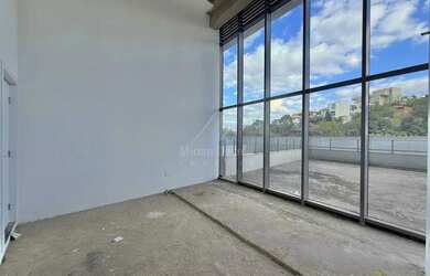 Imagem 2: 58618) à venda - Sala com , 1 vaga, no Vale do Sereno