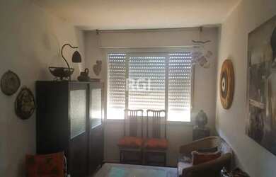 Imagem: O apartamento possui 1 Dormitório, 1 Banheiro, 42m² de Área