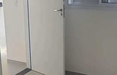 Imagem: O apartamento possui 1 Dormitório, 1 Banheiro, 28m² de Área