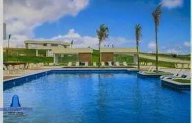 Imagem: O terreno à venda possui e está localizado em Praia Linda