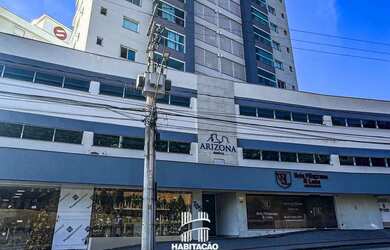 Imagem: O apartamento possui 2 Dormitórios, 2 Banheiros, 2 Vagas na