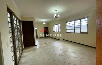 Imagem: Casa em Rua Paraguai - Jardim Terra Branca - Bauru/SP