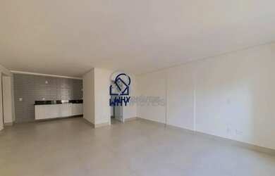 Imagem: O apartamento possui 1 Dormitório, 1 Banheiro, 1 Vaga na garagem