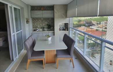 Imagem: O apartamento possui 3 Dormitórios, 5 Banheiros, 2 Vagas na