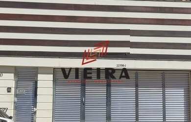 Imagem: A casa possui 4 Dormitórios, 4 Banheiros, 5 Vagas na garagem