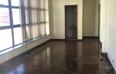 Imagem: O depósito possui 120m² de Área e está localizado em Brás