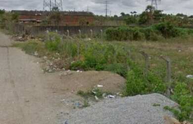 Imagem 3: Vendo uma casa siqueira. Varanda, 1 Banheiroe1 Dormitório