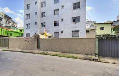 Imagem: O apartamento possui 2 Dormitórios, 1 Banheiro, 100m² de Área