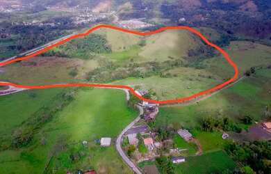 Imagem 2: Excelente Oportunidade linda Fazenda a venda possui 225.478 metros quadrados