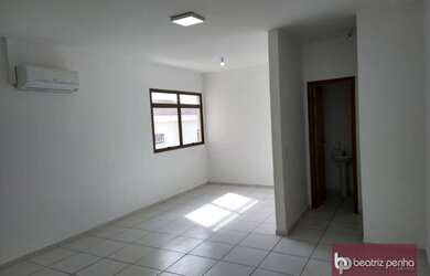 Imagem: O depósito possui 1 Vaga na garagem e 38m² de Área e está