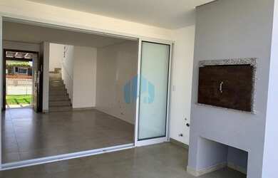 Imagem 13: Belo Sobrado Novo, Localizado no Loteamento Pedra Branca, a 4 km da Praia...