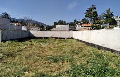 Imagem: O terreno possui 370m² de Área e está localizado em Jardim
