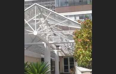 Imagem: O depósito possui 4 Vagas na garagem, 120m² de Área e está