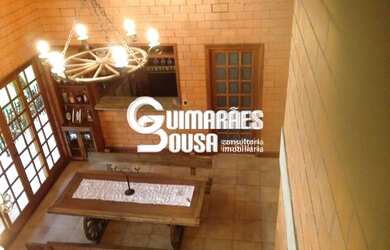 Imagem: A casa para alugar possui 3 Dormitórios, 3 Banheiros, 5 Vagas