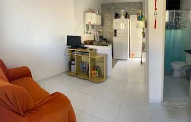 Imagem: A casa possui 2 Dormitórios, 2 Banheiros e está localizado