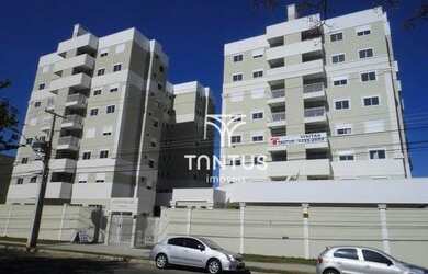 Imagem: O apartamento possui 3 Dormitórios, 2 Banheiros, 2 Vagas na