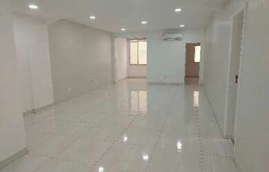 Imagem: O apartamento possui 3 Dormitórios, 3 Banheiros e 150m² de