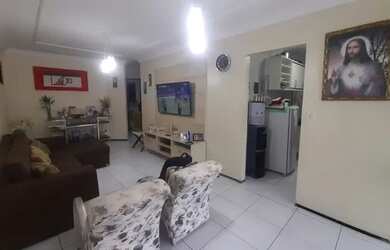 Imagem 1: Casa em Condomínio com 3 quartos na Vicente Fialho Próx. Aririzal