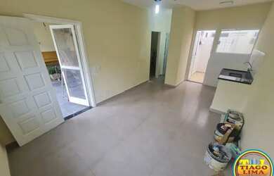 Imagem: A casa em condomínio possui 1 Dormitório, 1 Banheiro, 1 Vaga