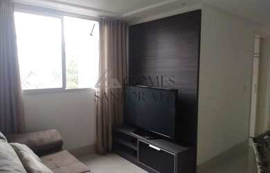 Imagem: O apartamento possui 2 Dormitórios, 1 Banheiro, 1 Vaga na garagem