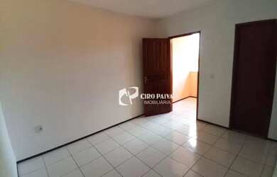 Imagem: A casa possui 3 Dormitórios, 3 Banheiros, 3 Vagas na garagem